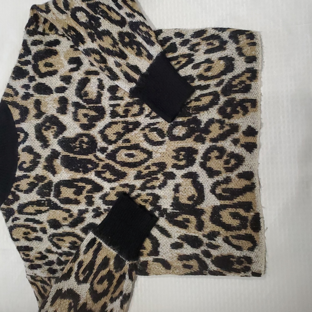 Vince camuto Mob Wife sweater size M - Picture 2 of 8